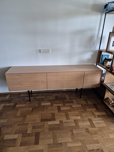 Eksklusiivne tammespooniga kummut (Blum, Push-to-open) (1 foto / 10)