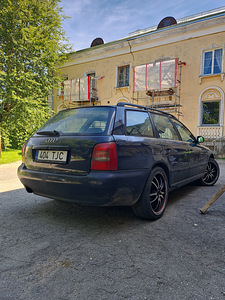 Audi A4 B5, 1.9 TDI Manuaal (2 foto / 8)