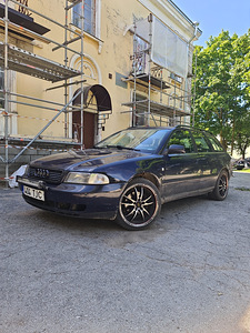 Audi A4 B5, 1.9 TDI Manuaal (3 foto / 8)