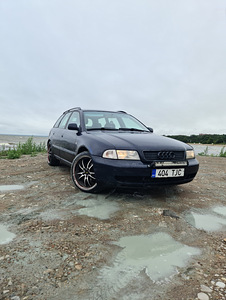 Audi A4 B5, 1.9 TDI, механика. Рег оплачен (4 фото из 12)