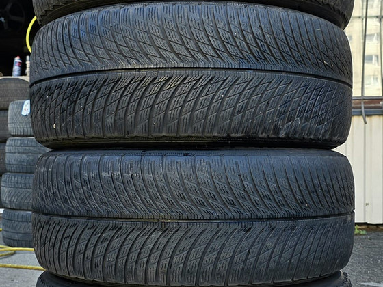 R20 rehvid 275 45 20 michelin 5-6mm 4tk