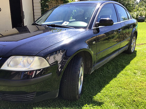 Volkswagen Passat 1.9 (2 foto / 6)