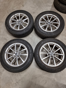 Литые диски Audi (1 фото из 5)