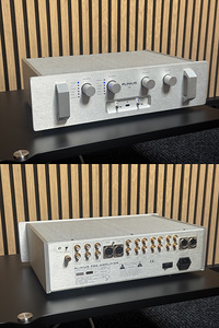 Hi-Fi усилители: Accuphase, Audionet, Plinius, Roksan, Denon (9 фото из 10)