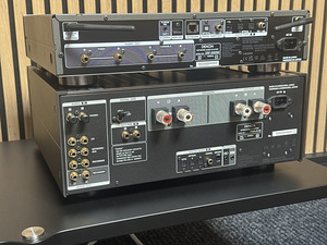 Hi-Fi усилители: Accuphase, Audionet, Plinius, Roksan, Denon (2 фото из 10)