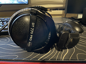 Kõrvaklapid Beyerdynamic DT 770 Pro 80 OHM (9 foto / 10)