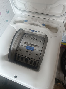 Electrolux (2 фото из 5)