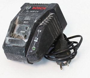 Laadija Bosch AL 1820 CV 10.8V-18V 2.0A (2 foto / 2)