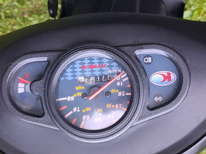 Roller Kymco Agility 50 (9 foto / 9)