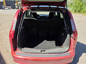 Ford C-Max (5 foto / 9)