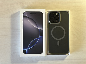 Apple iPhone 16 Pro Max Black 256GB в очень хорошем состоянии. Аккумулятор 90% (9 фото из 10)