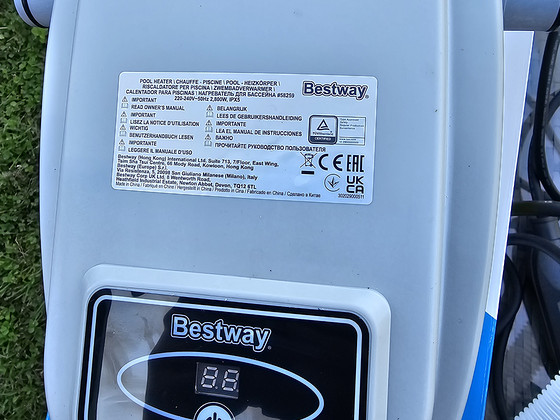 Basseini veesoojendi Bestway. Nagu uus