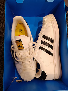 Adidas superstar lego (1 фото из 5)