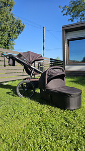 Комплект коляски Thule Urban Glide 2 (1 фото из 9)