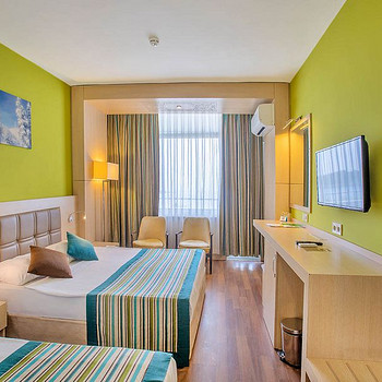 MIRA MERIDIA BEACH HOTEL