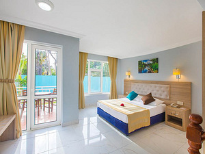 MIRA MERIDIA BEACH HOTEL (3 foto / 9)