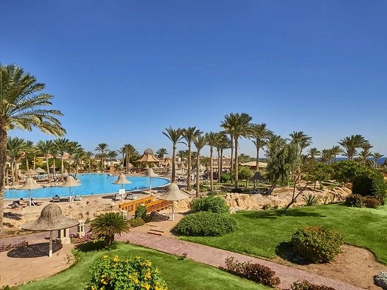 PARROTEL BEACH RESORT (EX. RADISSON BLU )