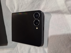Galaxy Flip7 256 ГБ (2 фото из 5)