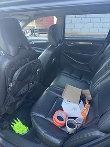 VOLVO V 70 (5 foto / 11)