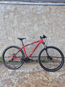 Jalgratas Trek Marlin 5 (1 foto / 4)