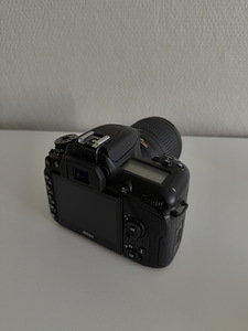 Nikon D7500 komplekt (2 foto / 10)