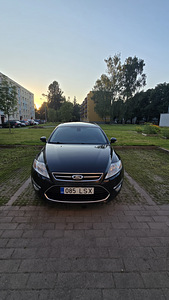 Ford Mondeo (4 фото из 14)