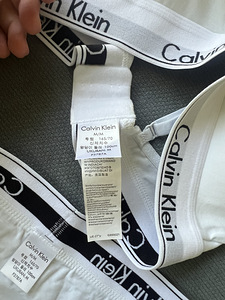 Calvin Klein aluspesu (5 foto / 5)