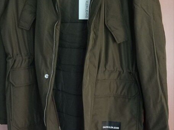 Парка Calvin Klein НОВАЯ (L)
