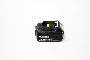 Aku Makita 5.0Ah 18V Li-ion (2 foto / 2)