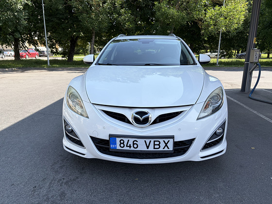 Mazda 6
