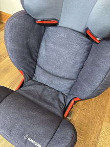 Maxi Cosi Rodifix (2 фото из 3)