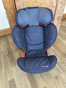 Maxi Cosi Rodifix (1 фото из 3)