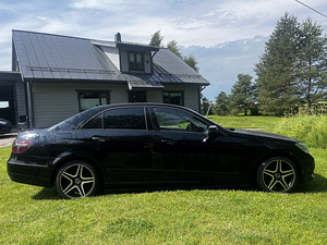Mercedes-Benz E-класс (5 фото из 15)