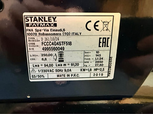 Компрессор Stanley Fatmax 10 бар с аксессуарами (4 фото из 5)