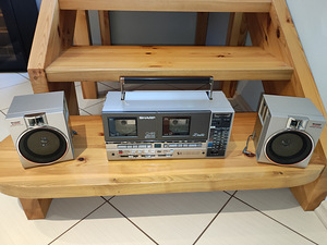 BOOMBOX SHARP QT89 (5 фото из 6)