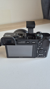 Sony Alpha a6000 (ILCE-6000) (2 foto / 6)