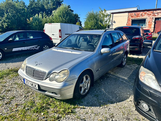 Mercedes Benz C200