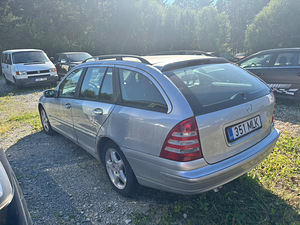 Mercedes Benz C200 (5 фото из 6)