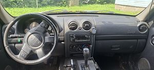 Jeep Cherokee 2.8 CRD (110кВт) (15 фото из 15)