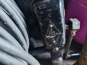 Разные вещи (3 фото из 4)