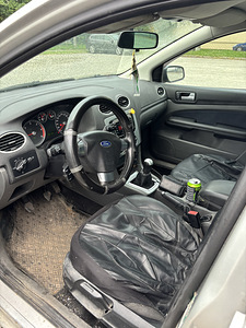 Ford Focus (5 фото из 7)