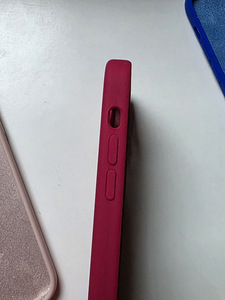 Silikoonist ümbris iPhone 12-le, Soft Touch kate, seest mikr (4 foto / 5)