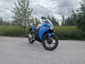 Honda CBR 125R (1 фото из 8)