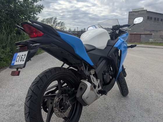Honda CBR 125R