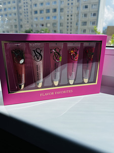 Victoria’s Secret Komplekt (2 foto / 3)