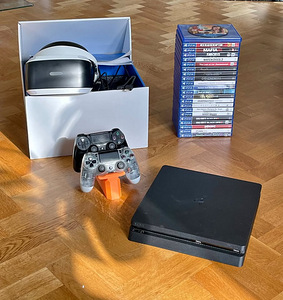 PlayStation 4 Slim 1TB + 2 kontrollerit + PS VR + 22 mängu (1 foto / 2)