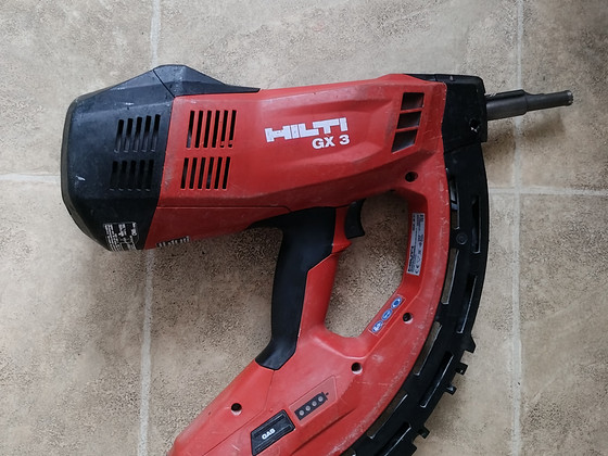 Газовый монтажный пистолет Hilti GX 3