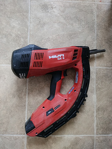 Газовый монтажный пистолет Hilti GX 3 (2 фото из 2)
