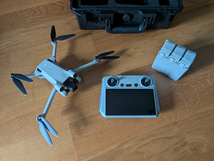 DJI Mini 3 Pro Fly More + пульт DJI RC + кейс (1 фото из 4)
