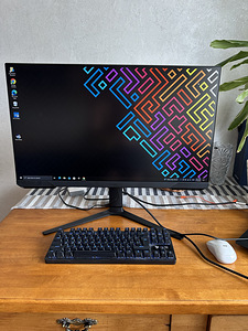 Samsung 27" Odyssey 144hz 1ms (1 foto / 6)